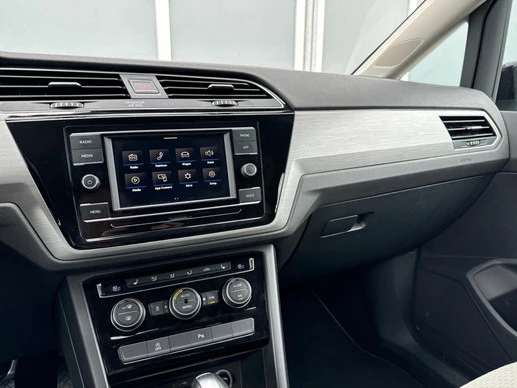 Volkswagen Touran - Afbeelding 18 van 30