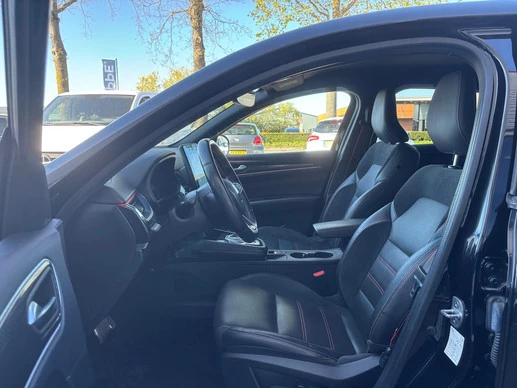 Renault Arkana - Afbeelding 27 van 30