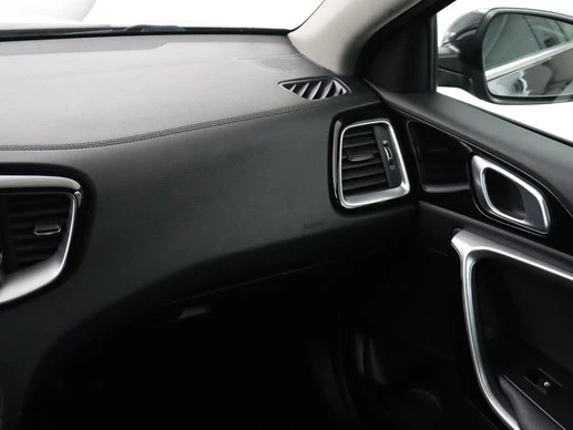Kia Ceed - Afbeelding 26 van 30
