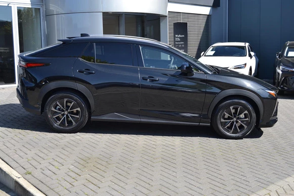 Lexus RZ - Afbeelding 2 van 30