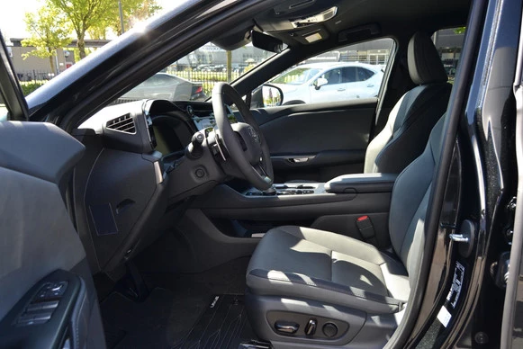 Lexus RZ - Afbeelding 12 van 30