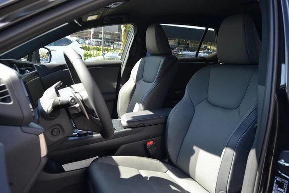 Lexus RZ - Afbeelding 13 van 30