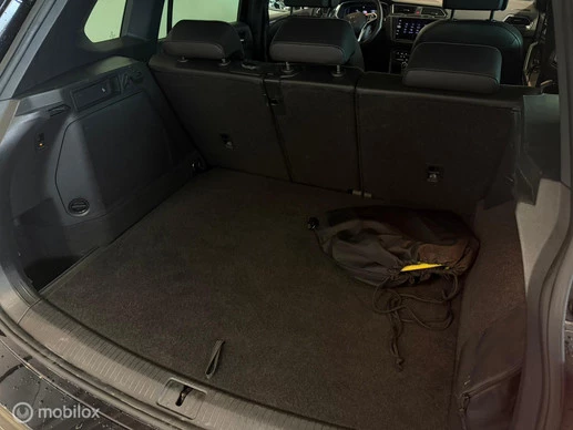 Volkswagen Tiguan - Afbeelding 28 van 30