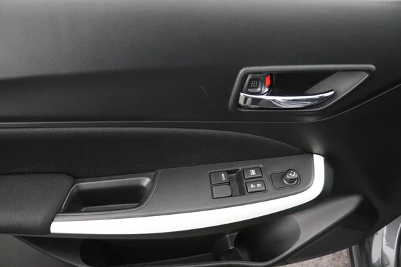 Suzuki Swift - Afbeelding 30 van 30