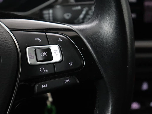 Volkswagen T-Roc - Afbeelding 15 van 30