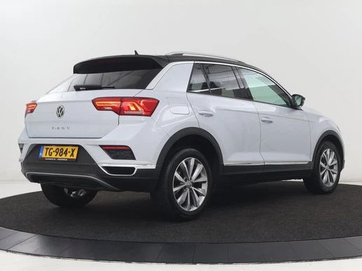 Volkswagen T-Roc - Afbeelding 29 van 30