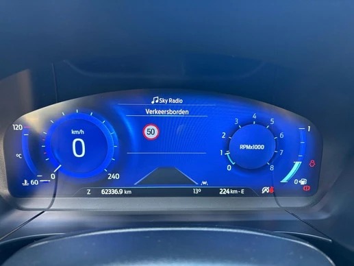 Ford Kuga - Afbeelding 21 van 30