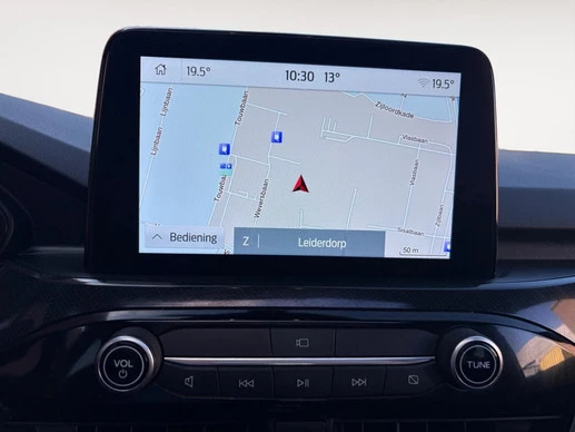 Ford Kuga - Afbeelding 25 van 30