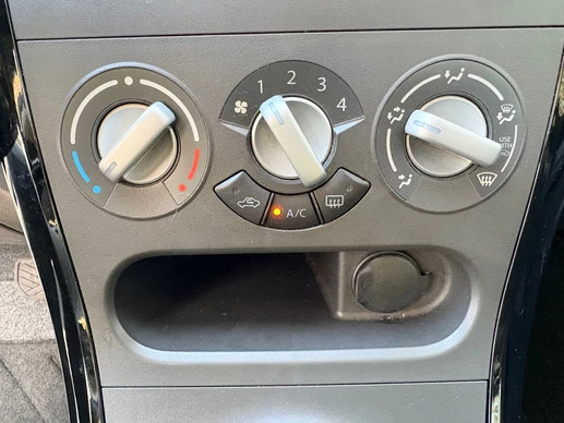 Suzuki Splash - Afbeelding 12 van 21