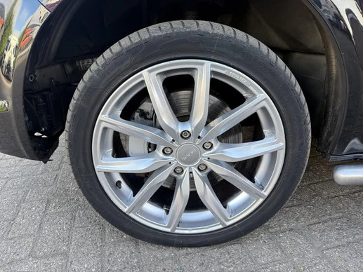 Volkswagen Transporter - Afbeelding 16 van 26