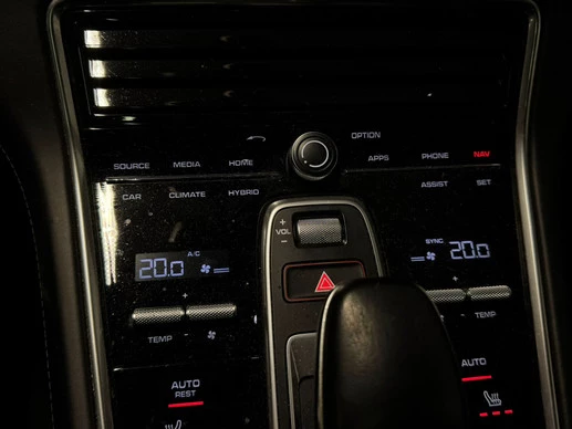 Porsche Panamera - Afbeelding 21 van 25