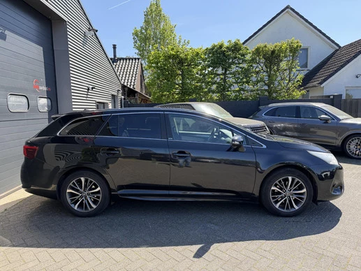 Toyota Avensis - Afbeelding 4 van 29