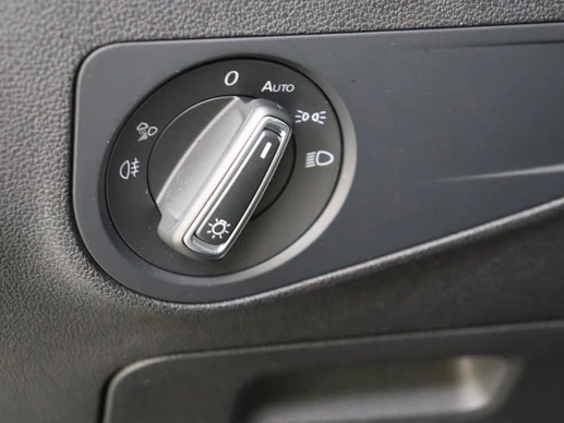 Volkswagen Tiguan - Afbeelding 17 van 30