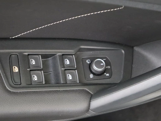 Volkswagen Tiguan - Afbeelding 18 van 30