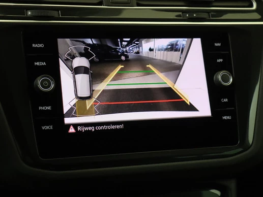 Volkswagen Tiguan - Afbeelding 28 van 30