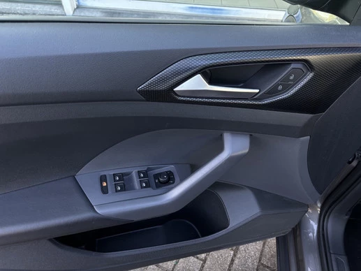 Volkswagen T-Cross - Afbeelding 7 van 28