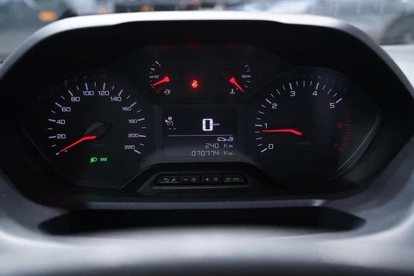 Peugeot Partner - Afbeelding 24 van 30