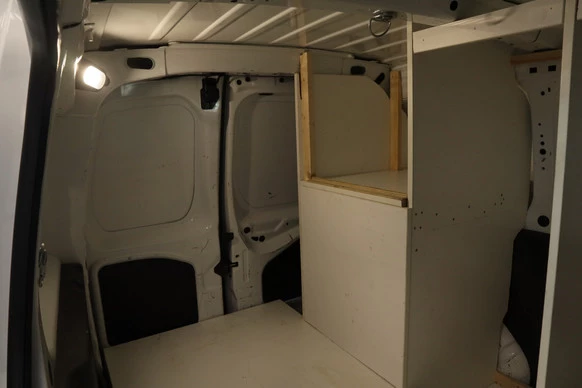 Peugeot Partner - Afbeelding 20 van 21