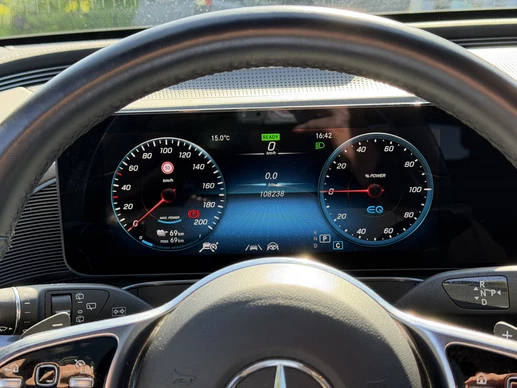 Mercedes-Benz EQC - Afbeelding 22 van 30