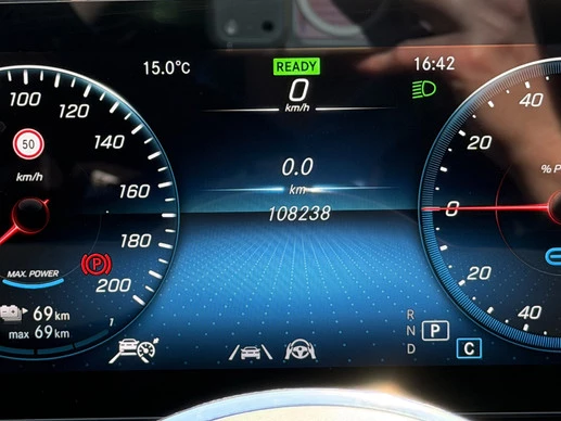 Mercedes-Benz EQC - Afbeelding 23 van 30