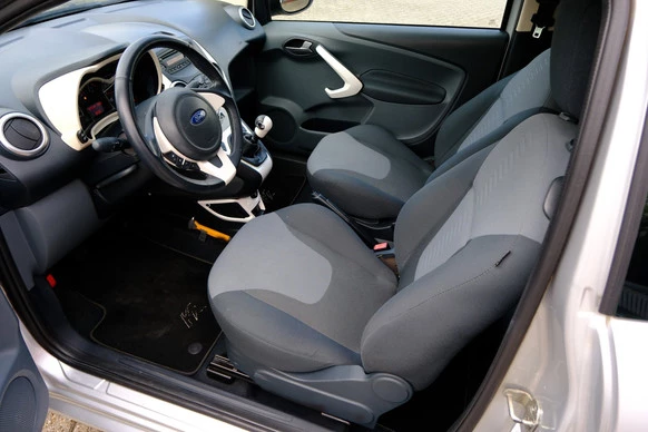 Ford Ka - Afbeelding 2 van 27