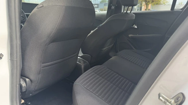 Peugeot 208 - Afbeelding 8 van 18