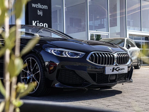 BMW 8 Serie - Afbeelding 25 van 30