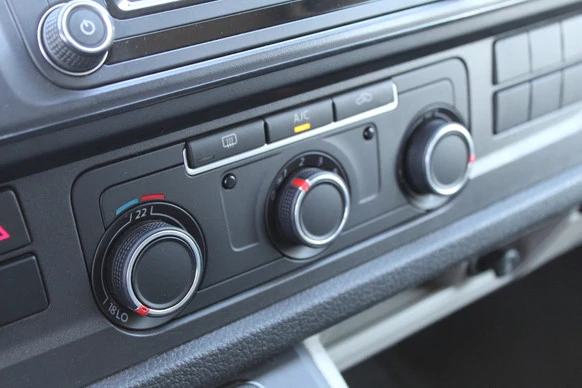 Volkswagen Transporter - Afbeelding 21 van 28