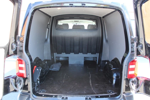 Volkswagen Transporter - Afbeelding 13 van 26
