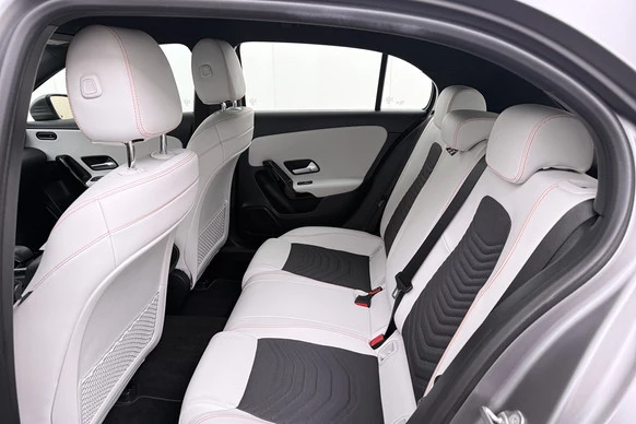 Mercedes-Benz A-Klasse - Afbeelding 12 van 30