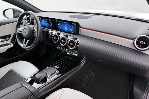 Mercedes-Benz A-Klasse - Afbeelding 15 van 30