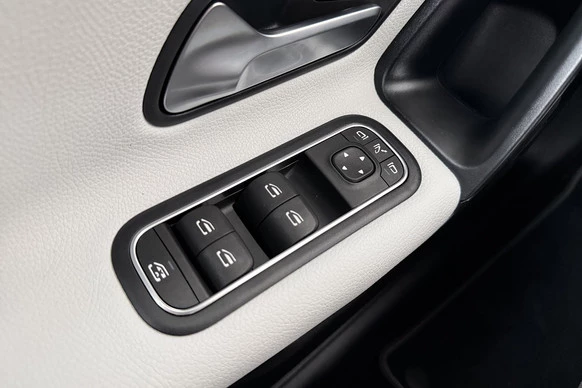 Mercedes-Benz A-Klasse - Afbeelding 16 van 30