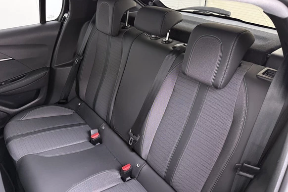 Peugeot e-208 - Afbeelding 12 van 30