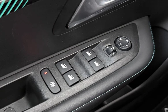 Peugeot e-208 - Afbeelding 17 van 30