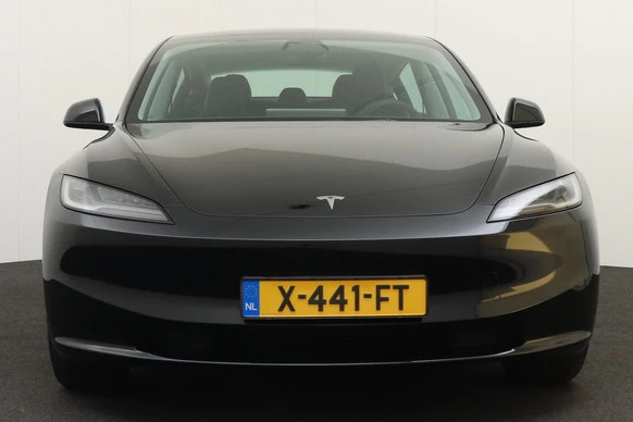 Tesla Model 3 - Afbeelding 3 van 30