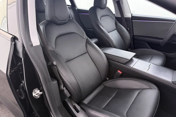 Tesla Model 3 - Afbeelding 14 van 30