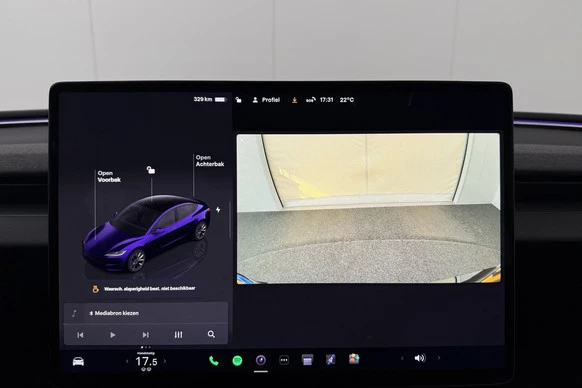 Tesla Model 3 - Afbeelding 24 van 30