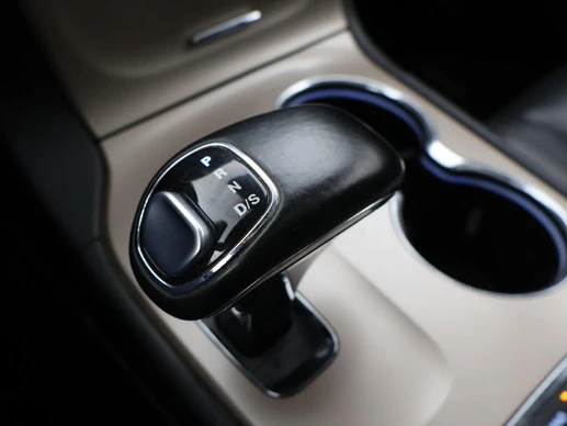 Jeep Grand Cherokee - Afbeelding 15 van 30