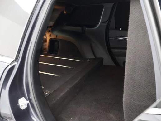 Jeep Grand Cherokee - Afbeelding 28 van 30