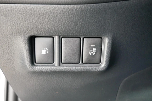 Toyota C-HR - Afbeelding 25 van 30