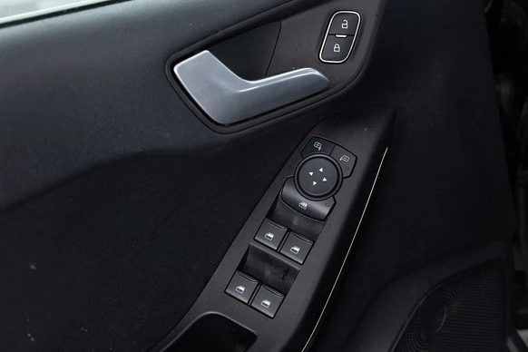 Ford Fiesta - Afbeelding 8 van 30