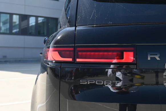 Land Rover Range Rover Sport - Afbeelding 15 van 30