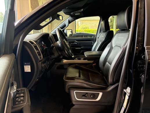 Dodge Ram Pick-Up - Afbeelding 2 van 19
