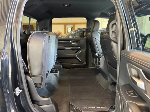 Dodge Ram Pick-Up - Afbeelding 10 van 19