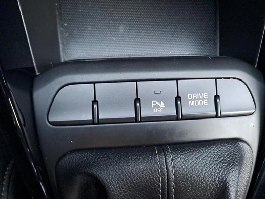 Kia Stonic - Afbeelding 18 van 30