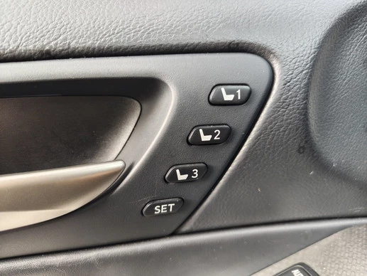 Lexus IS - Afbeelding 24 van 30