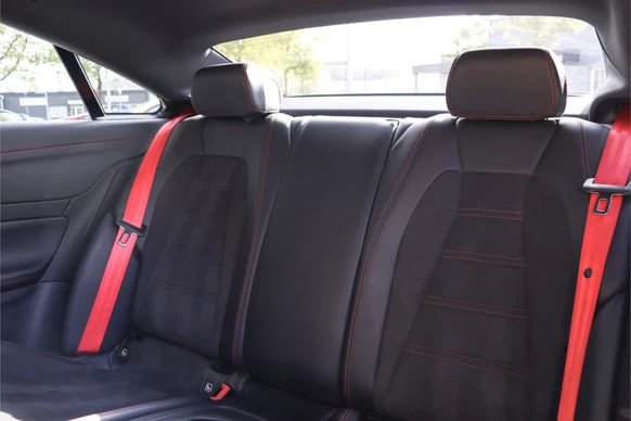 Mercedes-Benz E-Klasse - Afbeelding 25 van 30