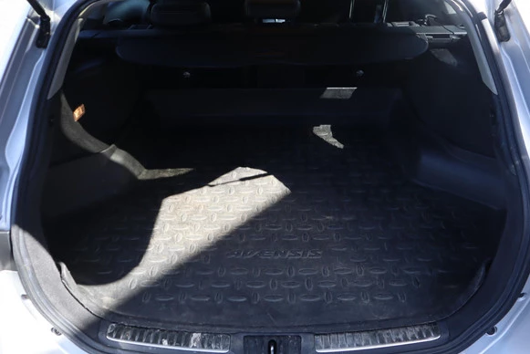 Toyota Avensis - Afbeelding 7 van 30