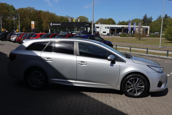 Toyota Avensis - Afbeelding 9 van 30