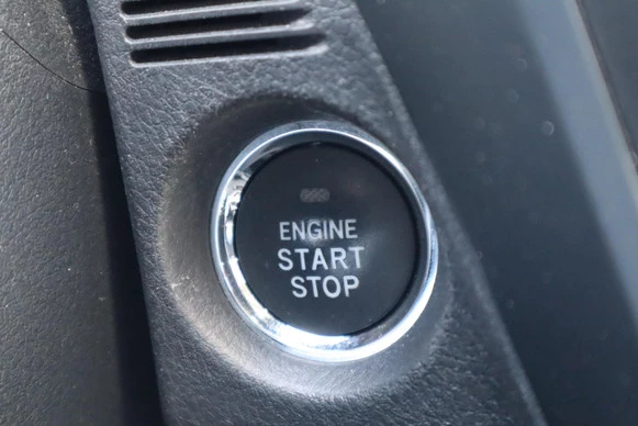 Toyota Avensis - Afbeelding 29 van 30